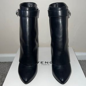 Givenchy Shark lock ankle boots